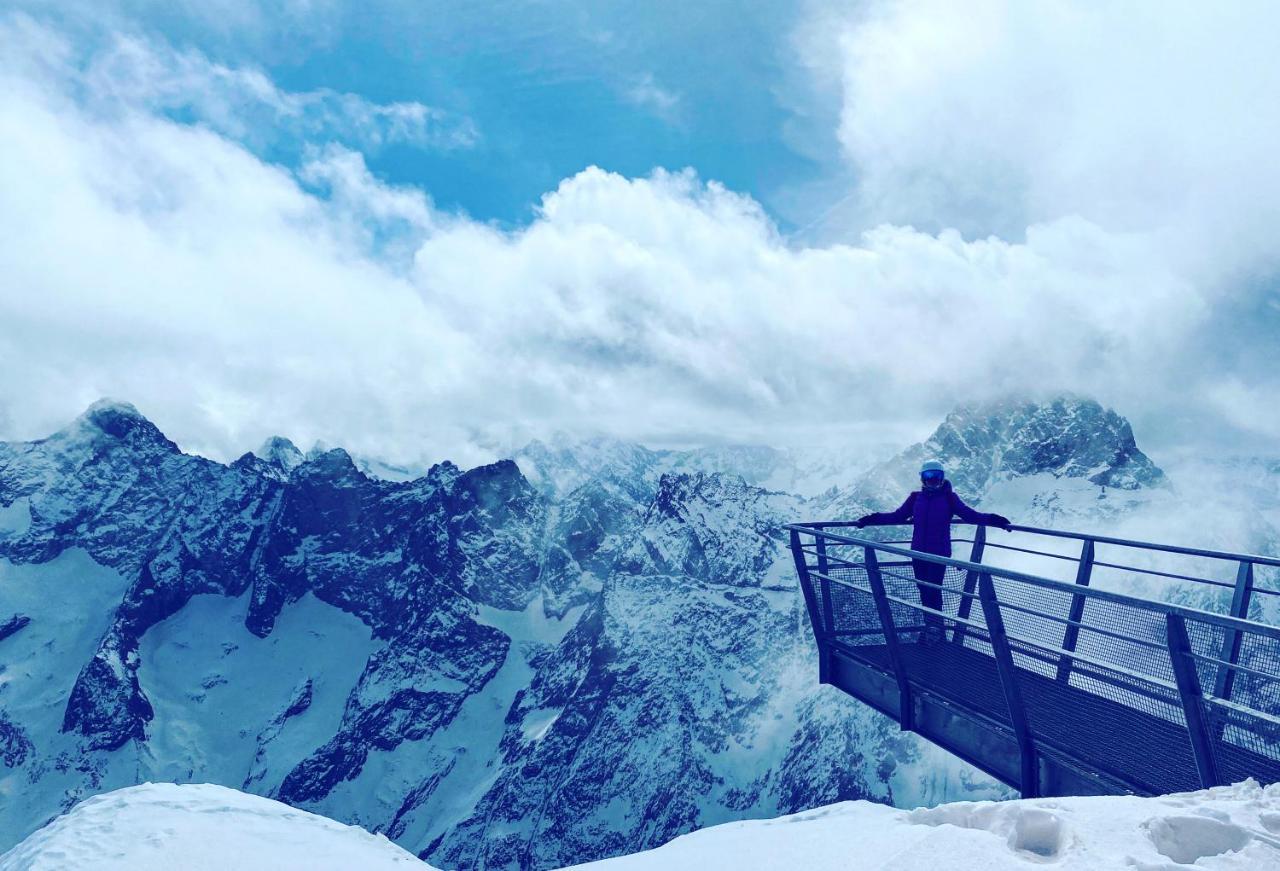 La Grange St. Cyprien, Venosc - Les Deux Alpes Villa Luaran gambar