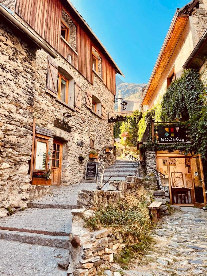La Grange St. Cyprien, Venosc - Les Deux Alpes Villa Luaran gambar